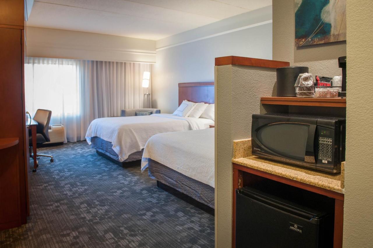 Courtyard By Marriott Downtown 3* Pensacola
