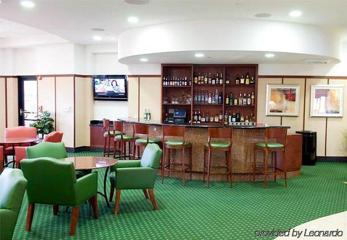 Courtyard By Marriott Downtown Hotel 3*