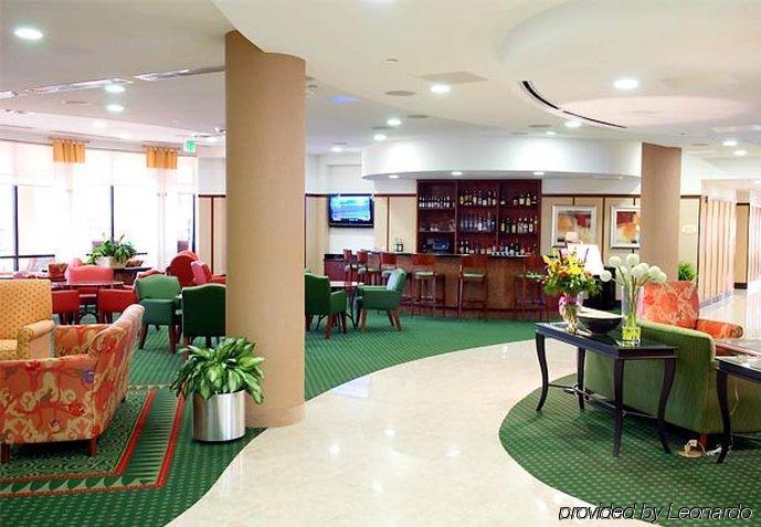 Courtyard By Marriott Downtown Pensacola